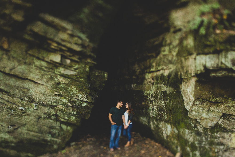 Pittsburgh-Wedding-Photographer-Christy-Zig-Engagement009