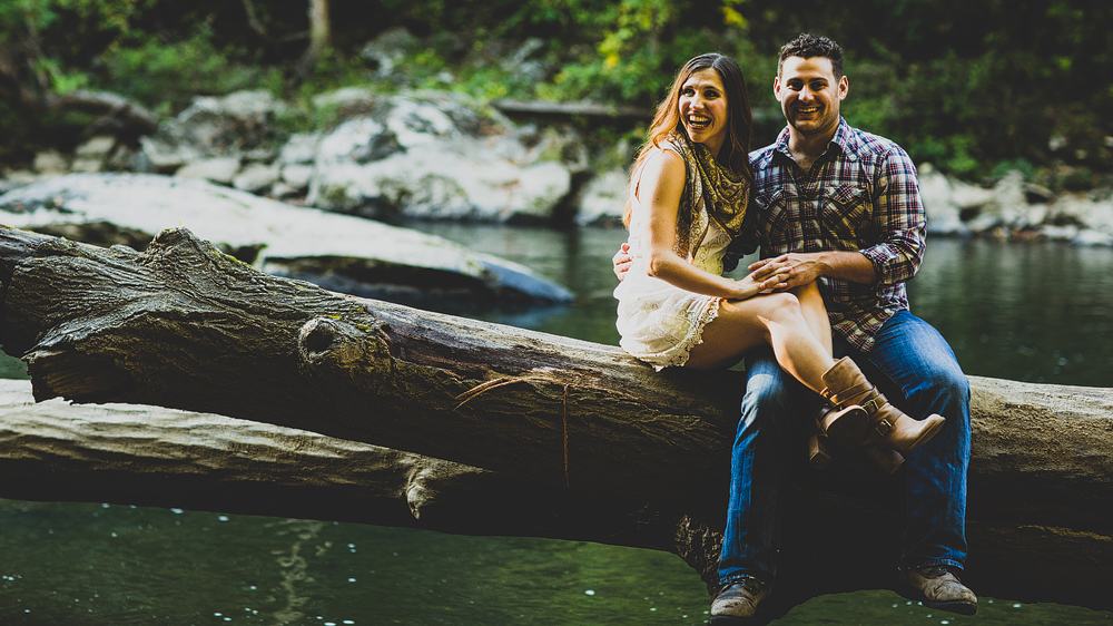 Pittsburgh-Wedding-Photographer-Christy-Zig-Engagement042