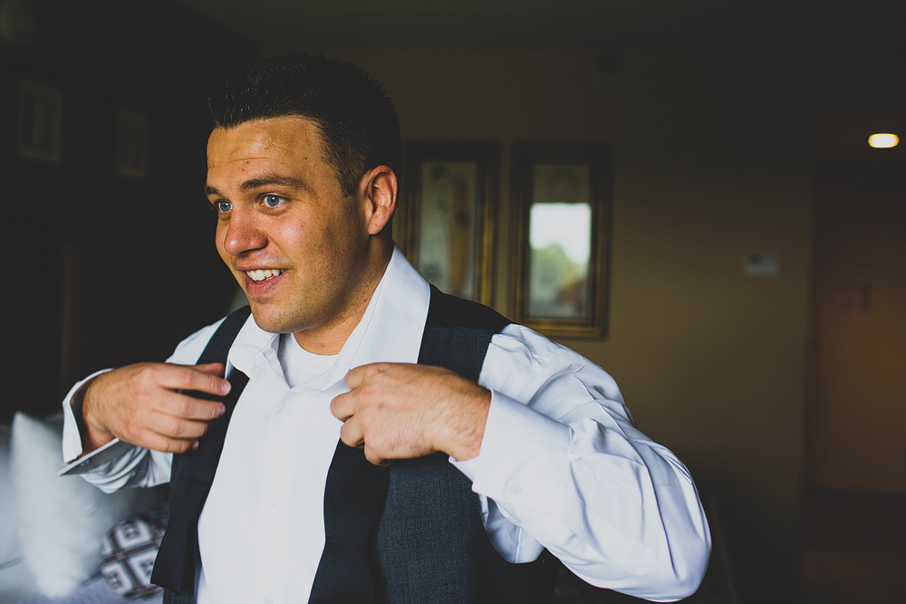 Pittsburgh-Wedding-Photographer-Jackie-Chris-Wedding017