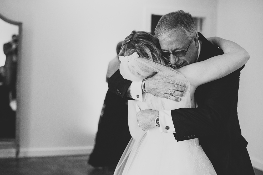 Pittsburgh-Wedding-Photographer-Shayne-Brad-Wedding047
