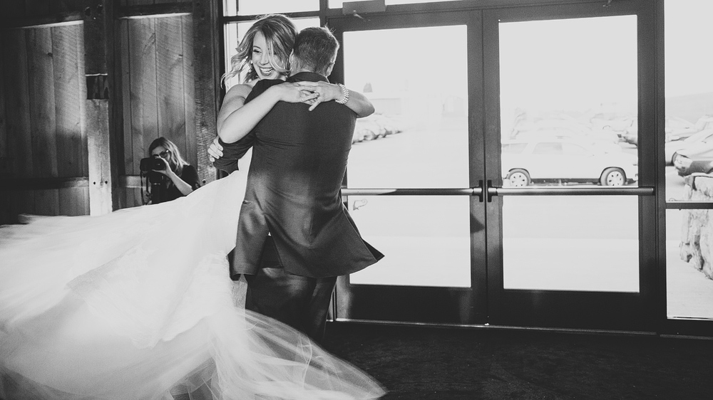 Pittsburgh-Wedding-Photographer-Shayne-Brad-Wedding128