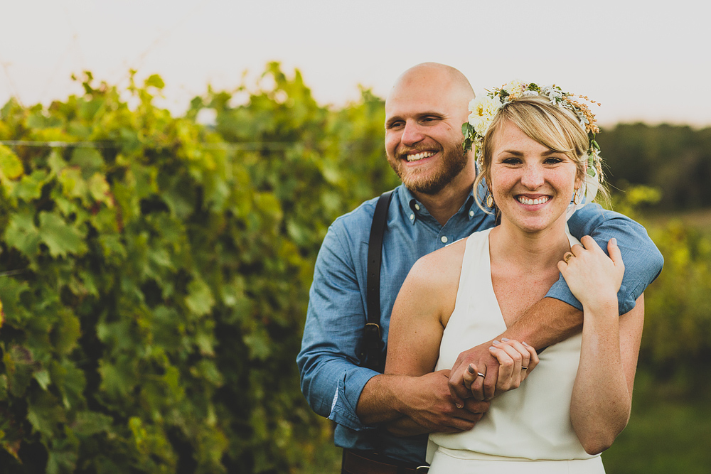 Pittsburgh-Wedding-Photographer-Thistlethwaite Vineyards