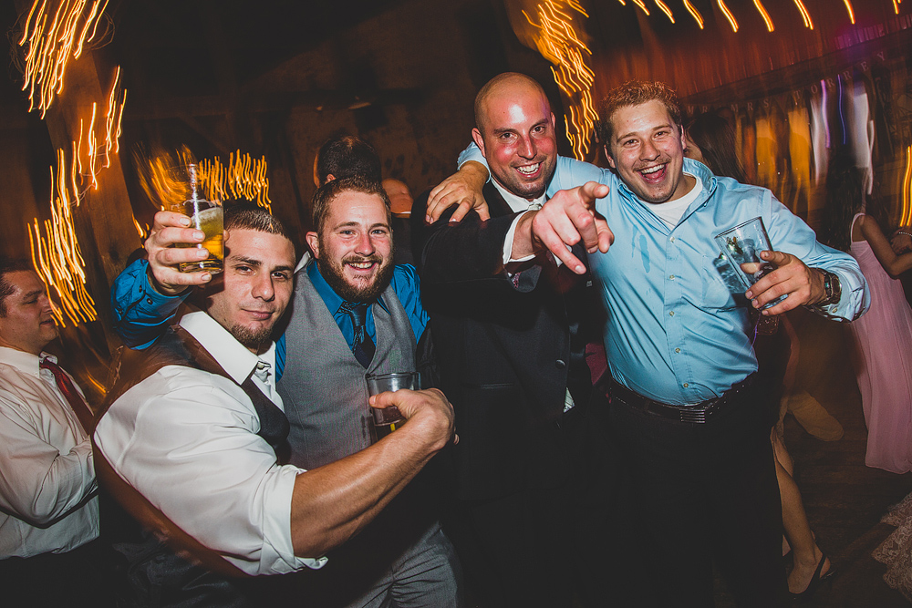 Pittsburgh-Wedding-Photographer-erin-todd-wedding087
