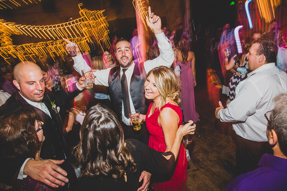 Pittsburgh-Wedding-Photographer-erin-todd-wedding091