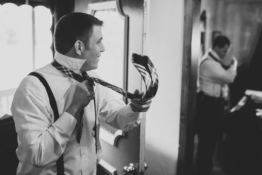 Pittsburgh-Wedding-Photographer-Amanda-Joe-Wedding003