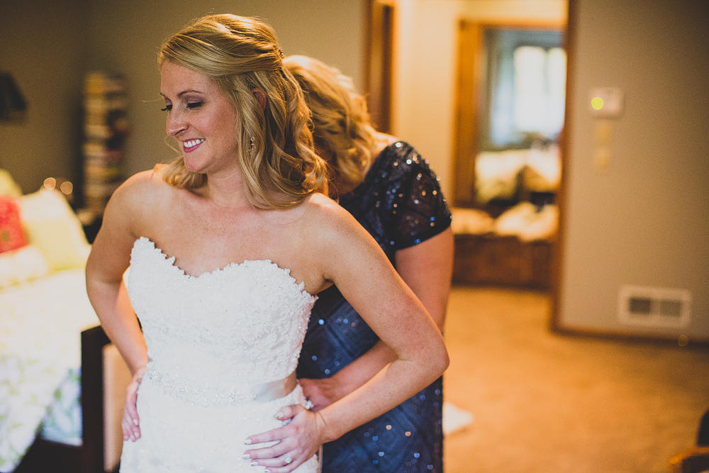 Pittsburgh-Wedding-Photographer-Amanda-Joe-Wedding024