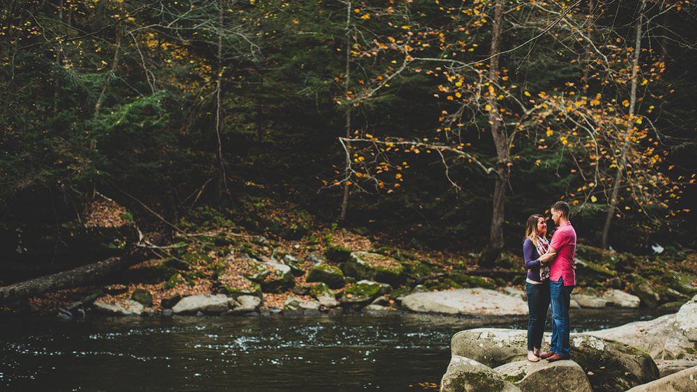 Pittsburgh-Wedding-Photographer-Ashley-Jeremy-Engagement032