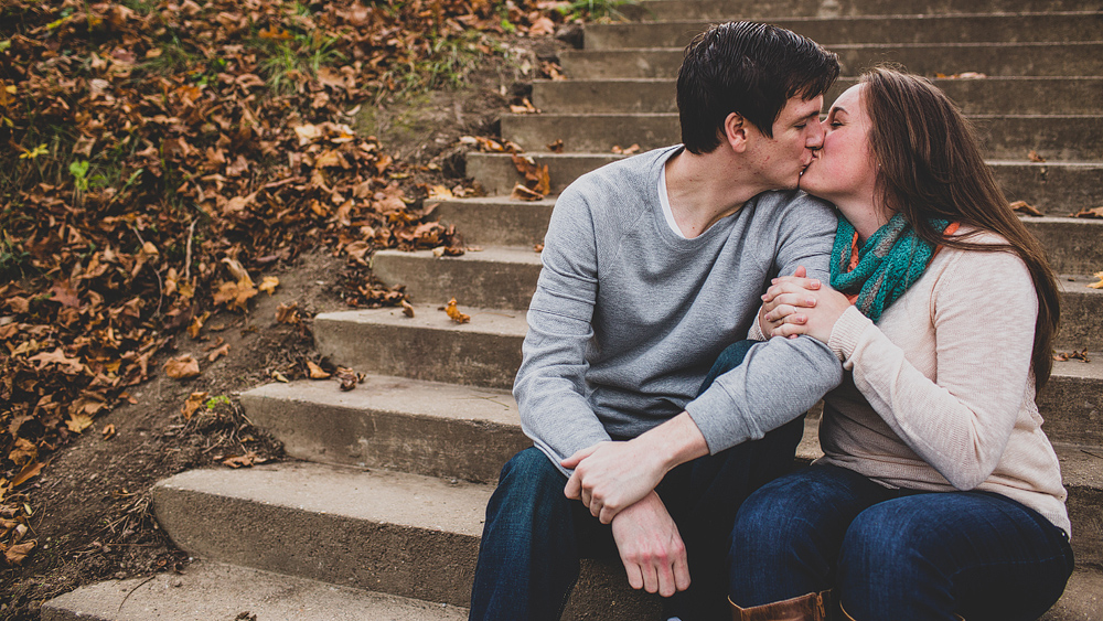Pittsburgh-Wedding-Photographer-Danielle-Adam-Engagement005