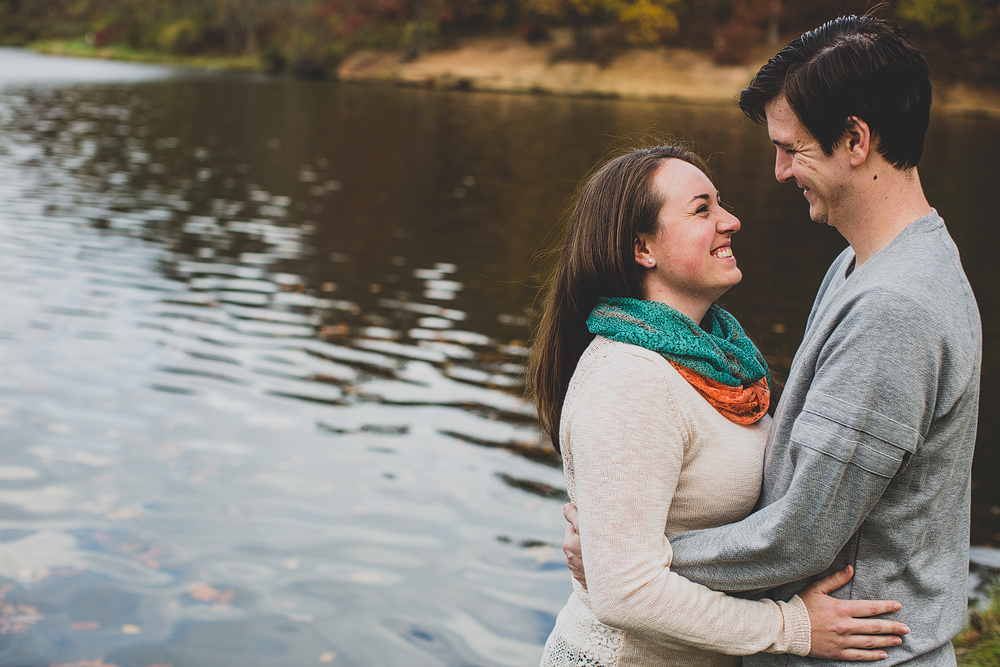 Pittsburgh-Wedding-Photographer-Danielle-Adam-Engagement009