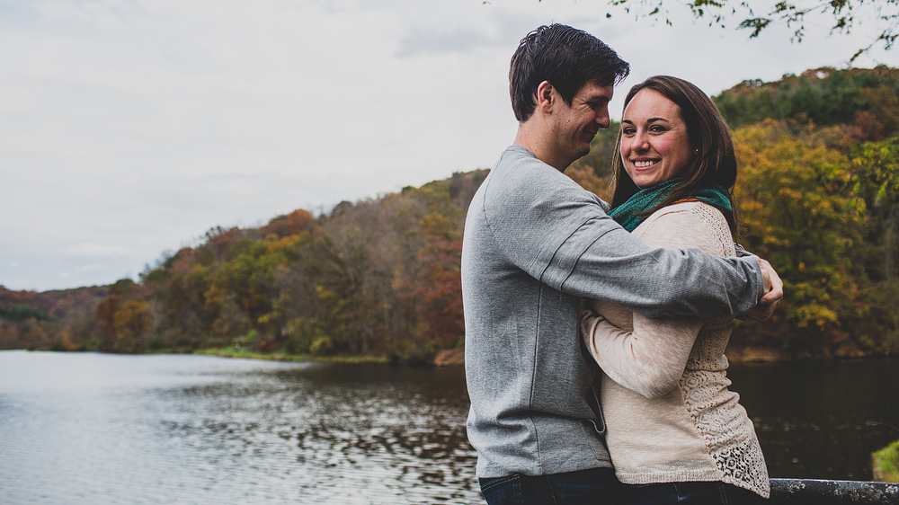 Pittsburgh-Wedding-Photographer-Danielle-Adam-Engagement010