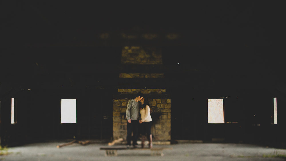 Pittsburgh-Wedding-Photographer-Danielle-Adam-raccoon-creek-state-park