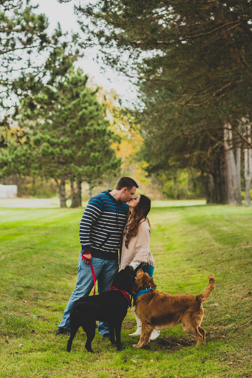 Pittsburgh-Wedding-Photographer-Janelle-Todd-Engagement006