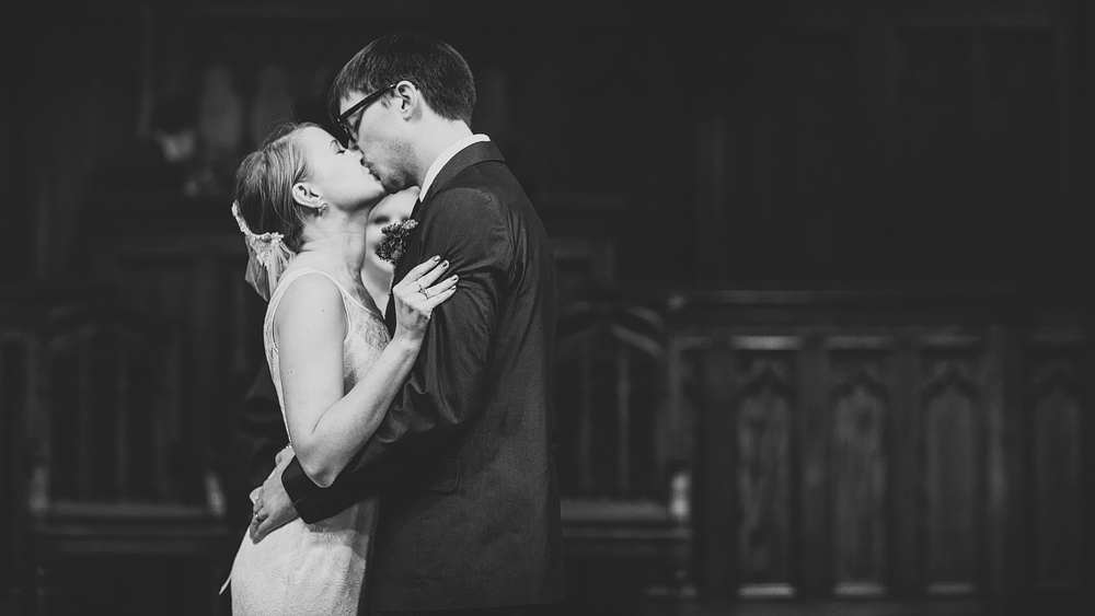 Pittsburgh-Wedding-Photographer-Lauren-Curtis-Wedding077