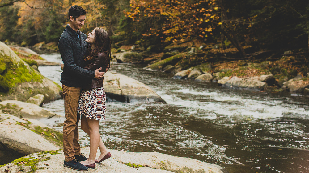 Pittsburgh-Wedding-Photographer-Maddie-Justin-Engagement031