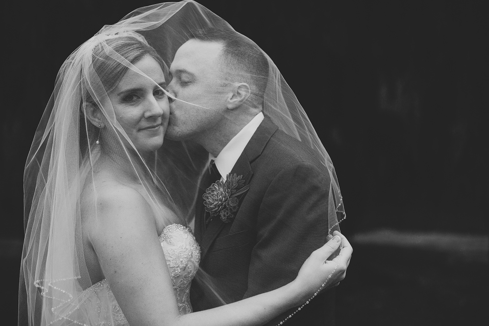 Pittsburgh-Wedding-Photographer-Natalie-Robert064