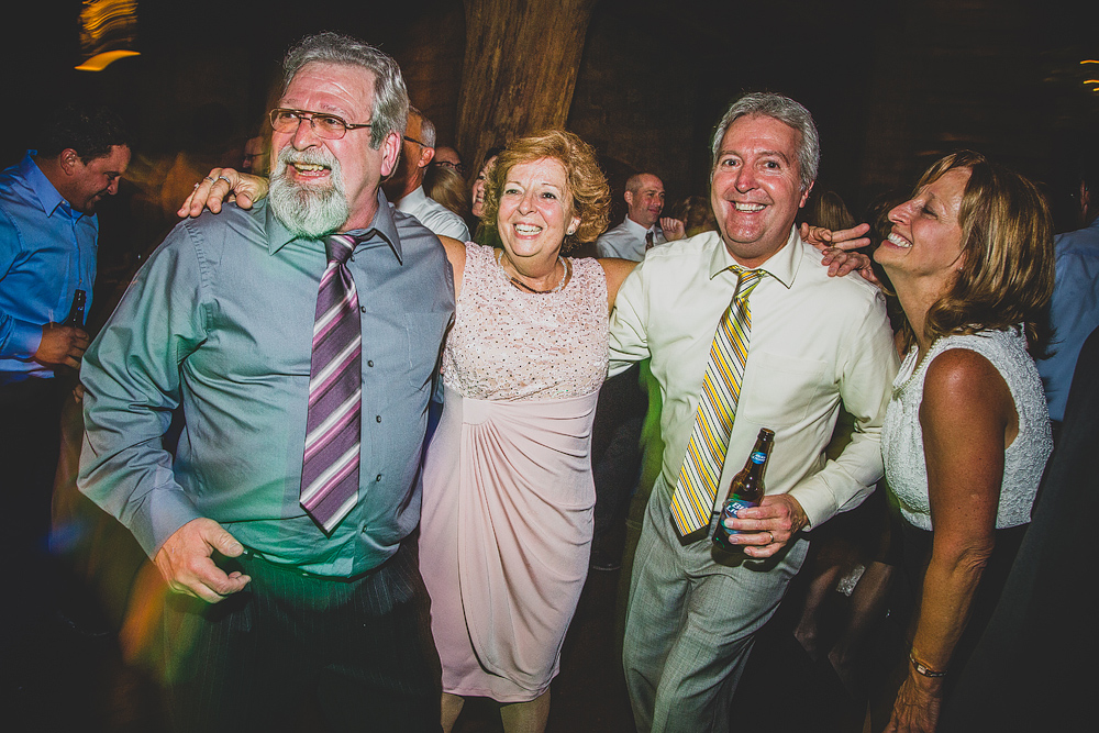 Pittsburgh-Wedding-Photographer-Natalie-Robert104
