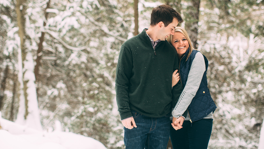 Pittsburgh-Wedding-Photographer-Amanda-Courtney-Engagment006