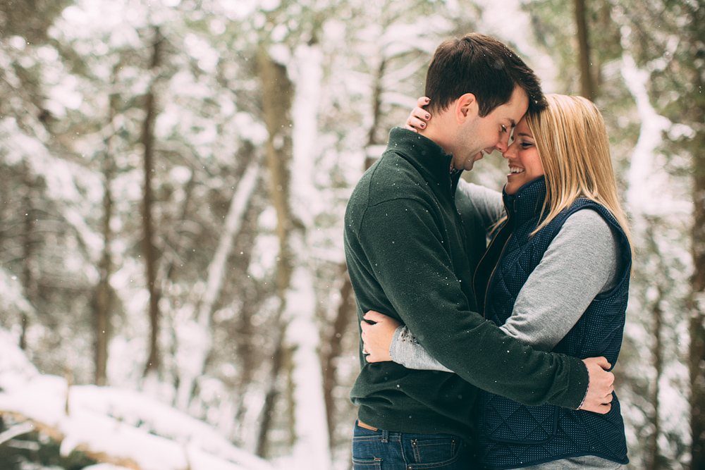 Pittsburgh-Wedding-Photographer-Amanda-Courtney-Engagment008