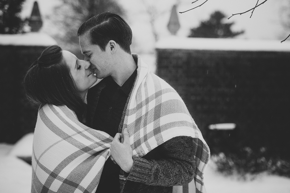 Pittsburgh-Wedding-Photographer-Madison-Jay-Engagment028