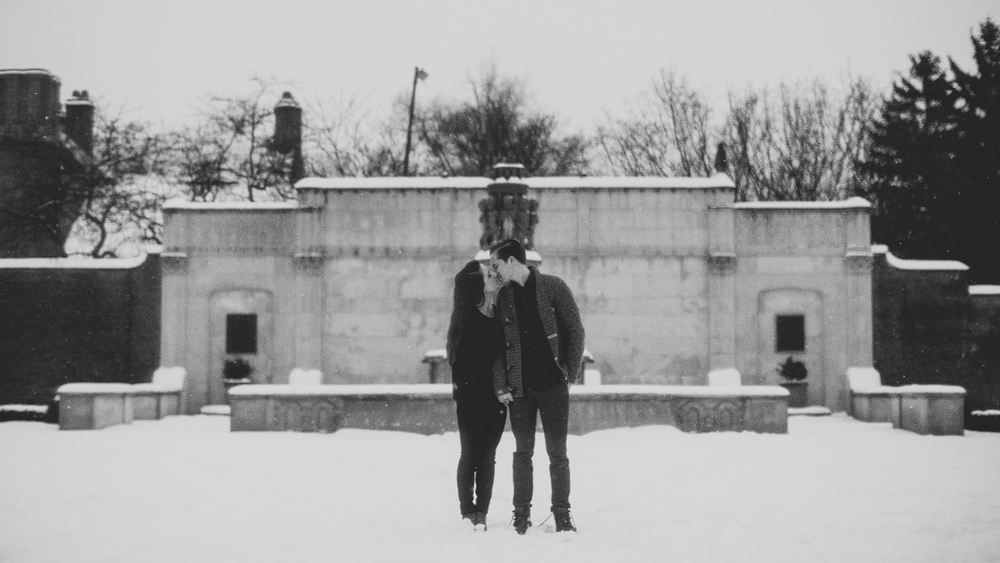 Pittsburgh-Wedding-Photographer-Madison-Jay-Engagment034