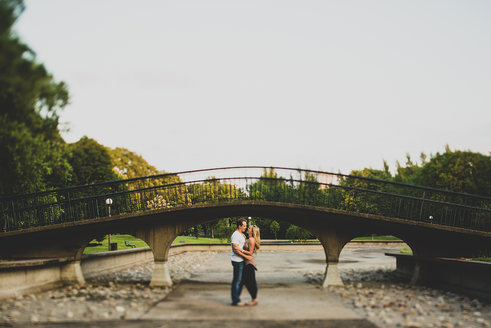 Pittsburgh-Wedding-Photographer-Cassandra-Shane-Engagement031