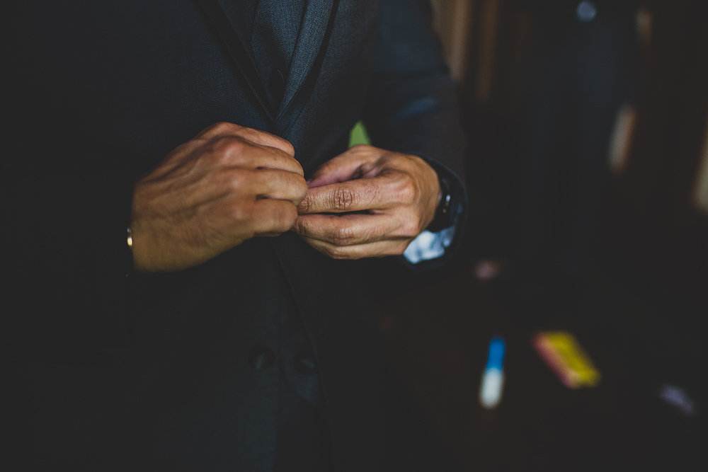 Pittsburgh-Wedding-Photographer-Erica-Michael-Wedding024