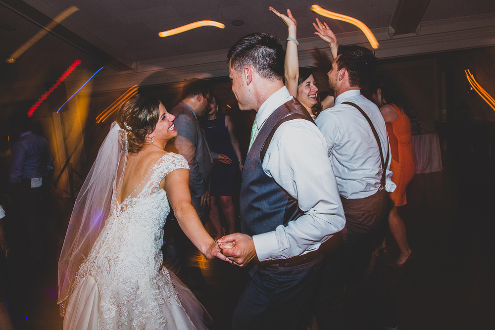 Pittsburgh-Wedding-Photographer-Erica-Michael-Wedding103