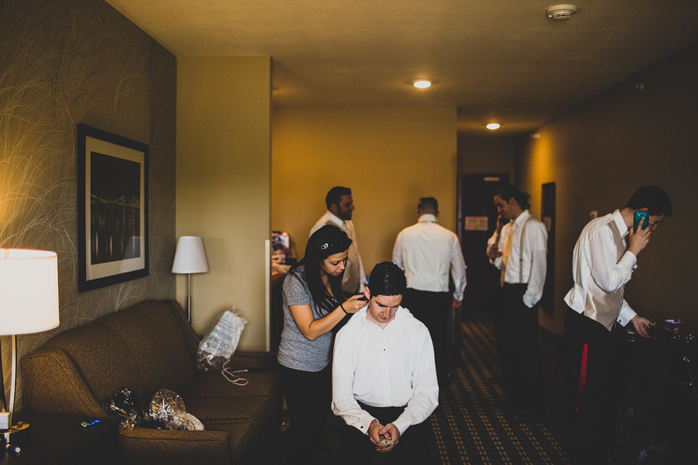 Pittsburgh-Wedding-Photographer-Maddie-Justin-Wedding009