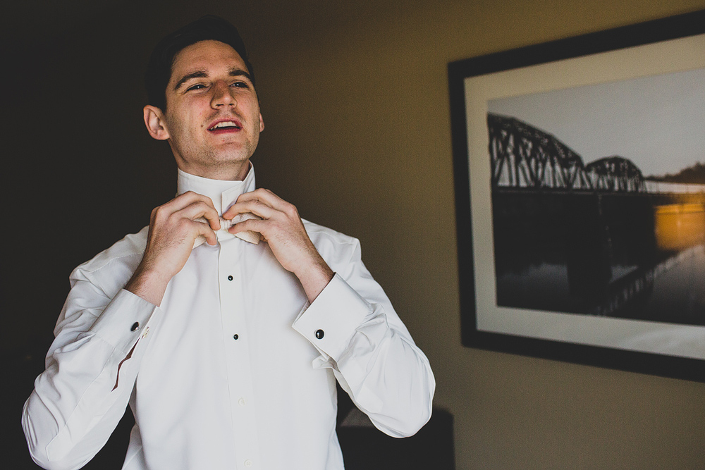 Pittsburgh-Wedding-Photographer-Maddie-Justin-Wedding013