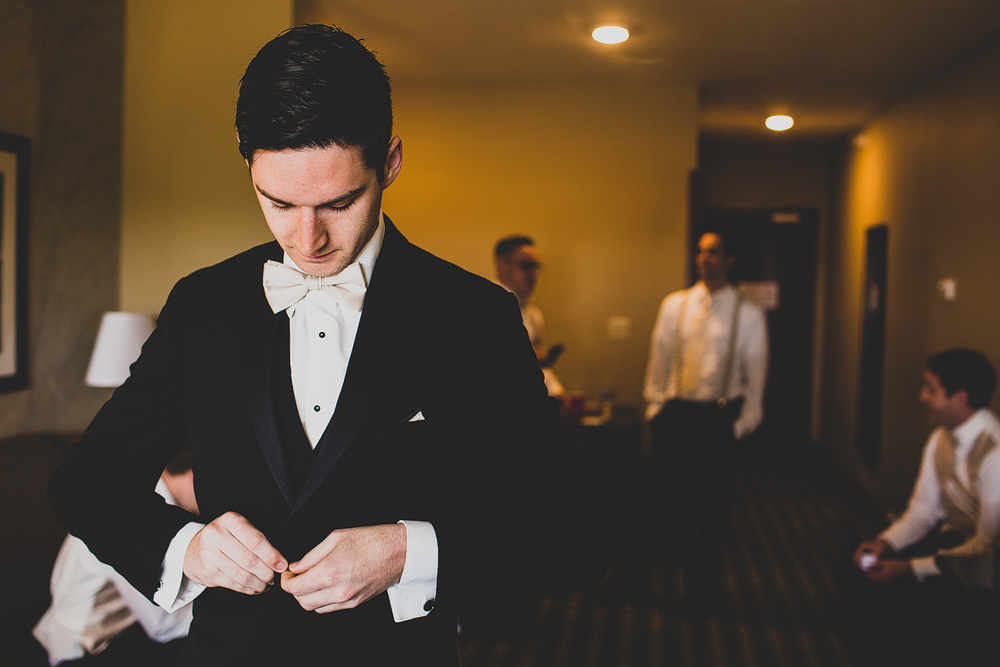 Pittsburgh-Wedding-Photographer-Maddie-Justin-Wedding015