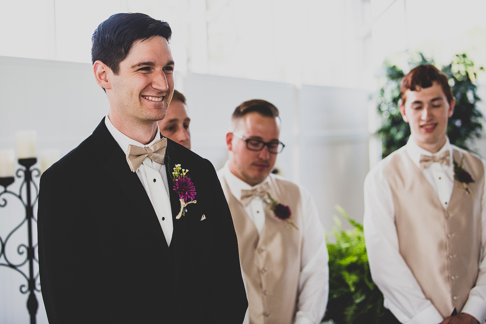 Pittsburgh-Wedding-Photographer-Maddie-Justin-Wedding044