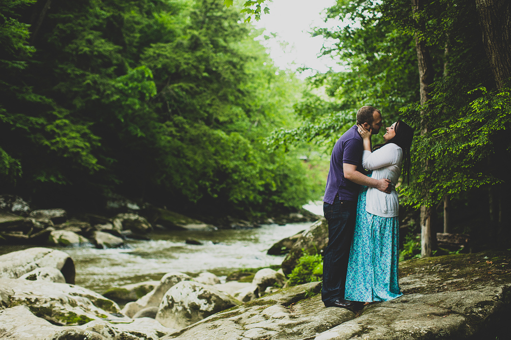 Pittsburgh-Wedding-Photographer-Alyssa-Mike-Wedding011