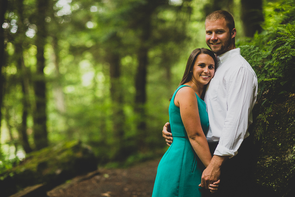 Pittsburgh-Wedding-Photographer-Liz-Jess-Engagement011