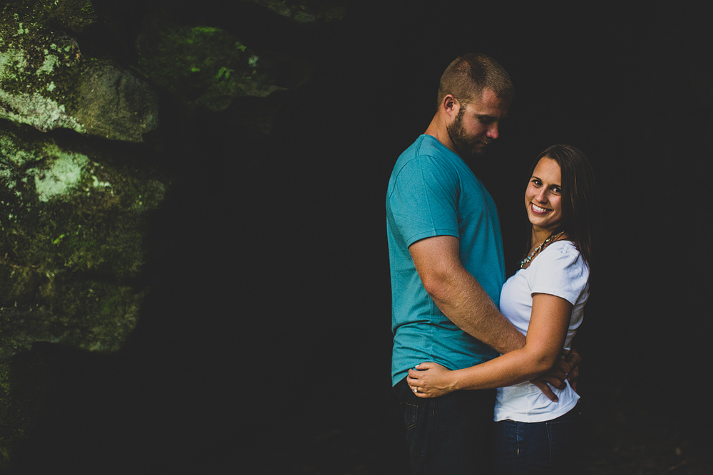 Pittsburgh-Wedding-Photographer-Liz-Jess-Engagement021