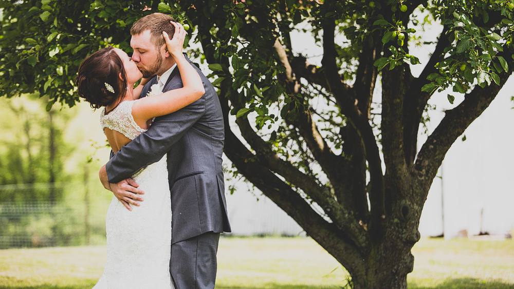 Pittsburgh-Wedding-Photographer-kara-colin-wedding019