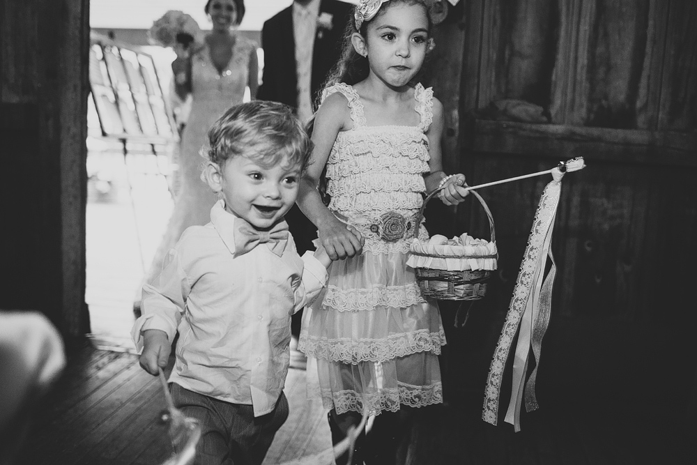 Pittsburgh-Wedding-Photographer-kara-colin-wedding074