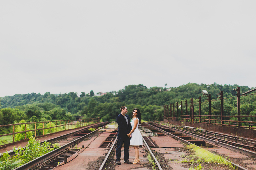 Pittsburgh-Wedding-Photographer-Christy-Darren-Engagement014