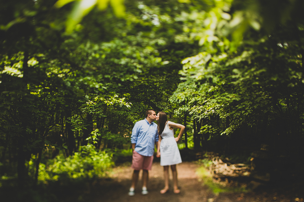 Pittsburgh-Wedding-Photographer-Maura-Josh-Pittsburgh-Botanic-gardens