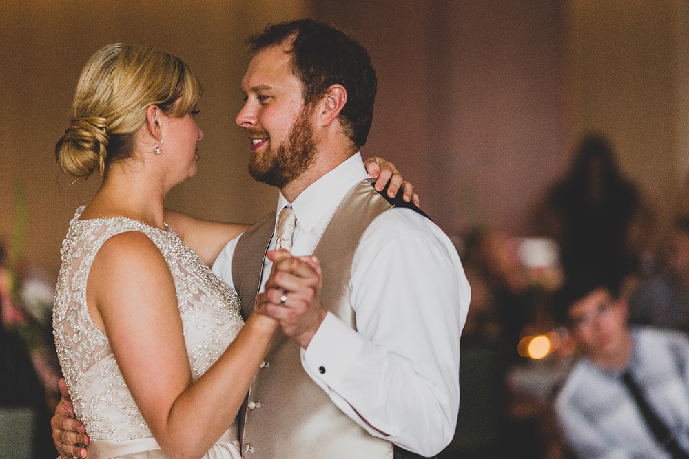 Pittsburgh-Wedding-Photographer-Maura-Josh-Engagement098