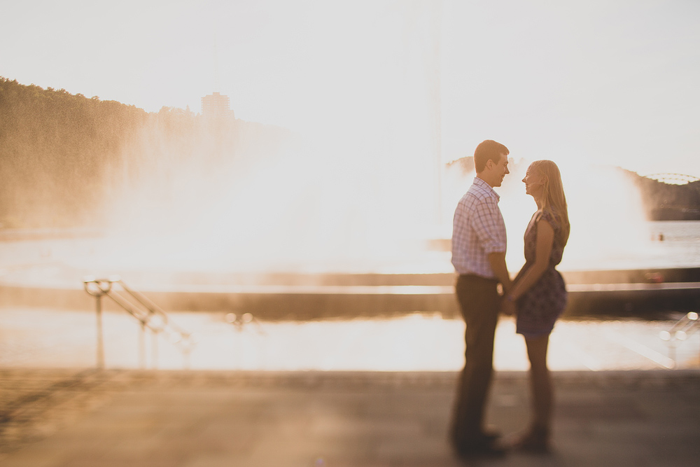 Pittsburgh-Wedding-Photographer-Maura-Josh-Engagement010