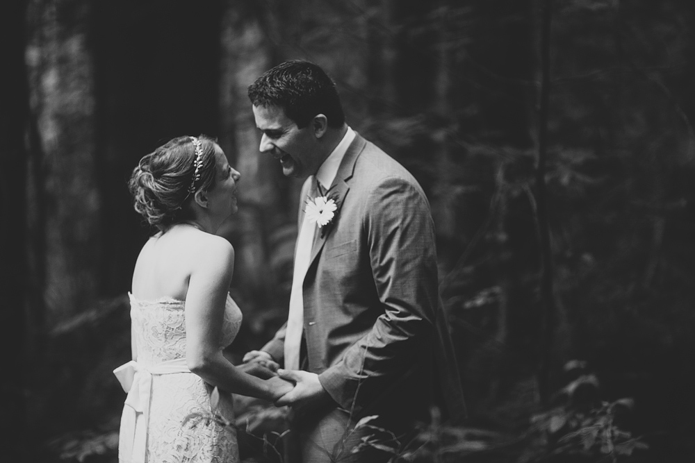 Pittsburgh-Wedding-Photographer-Maura-Josh-Engagement015