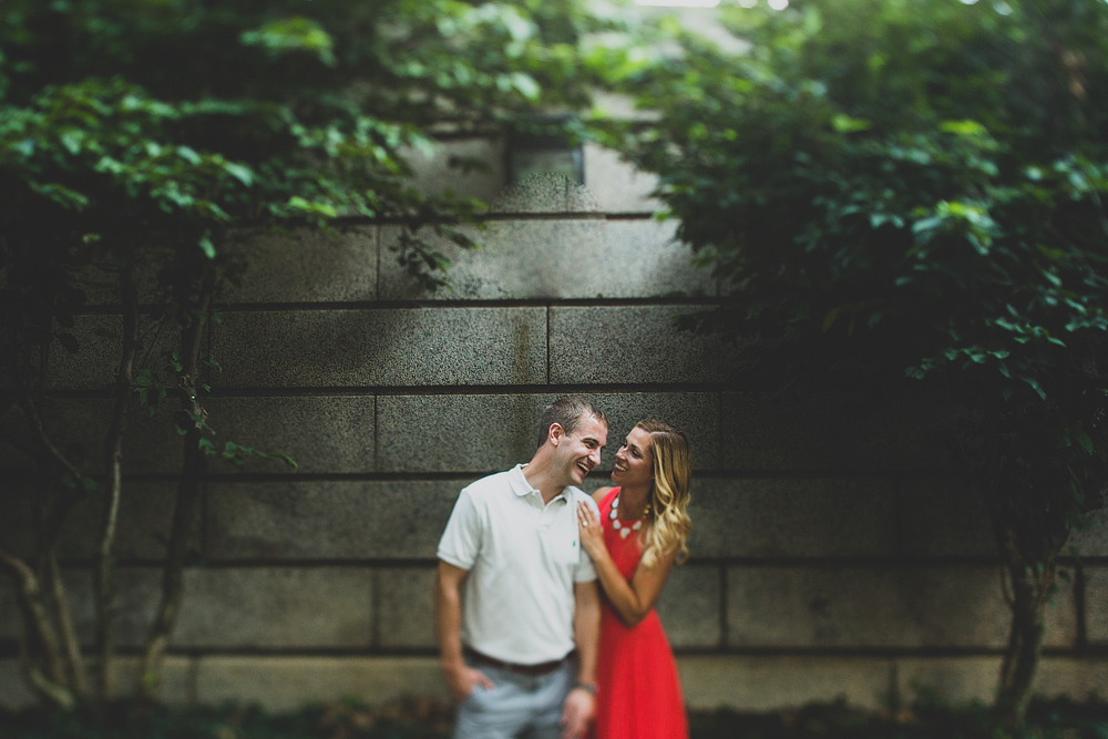 Pittsburgh-Wedding-Photographer-Maura-Josh-downtown-pittsburgh