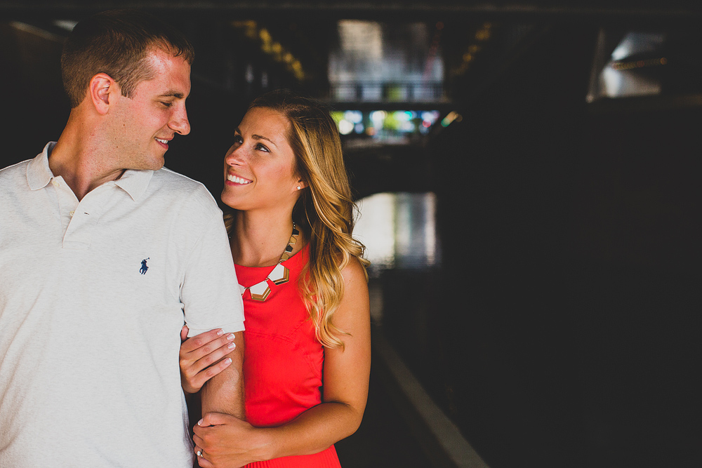 Pittsburgh-Wedding-Photographer-Maura-Josh-downtown-pittsburgh