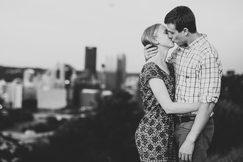 Pittsburgh-Wedding-Photographer-Maura-Josh-Engagement031