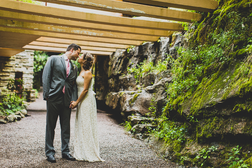 Pittsburgh-Wedding-Photographer-Maura-Josh-fallingwater
