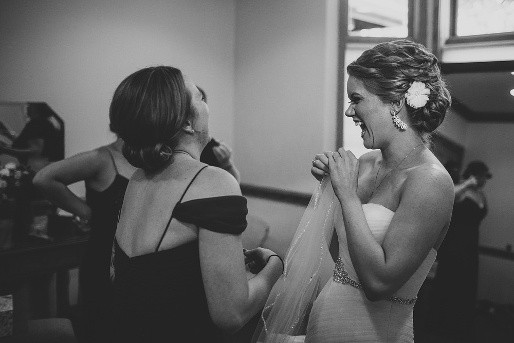 Pittsburgh-Wedding-Photographer-Amanda-Matt025