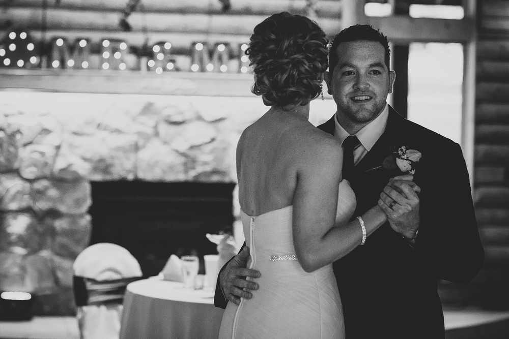 Pittsburgh-Wedding-Photographer-Amanda-Matt063