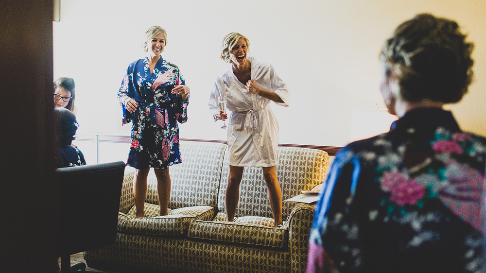 Pittsburgh-Wedding-Photographer-Jess-Jono004