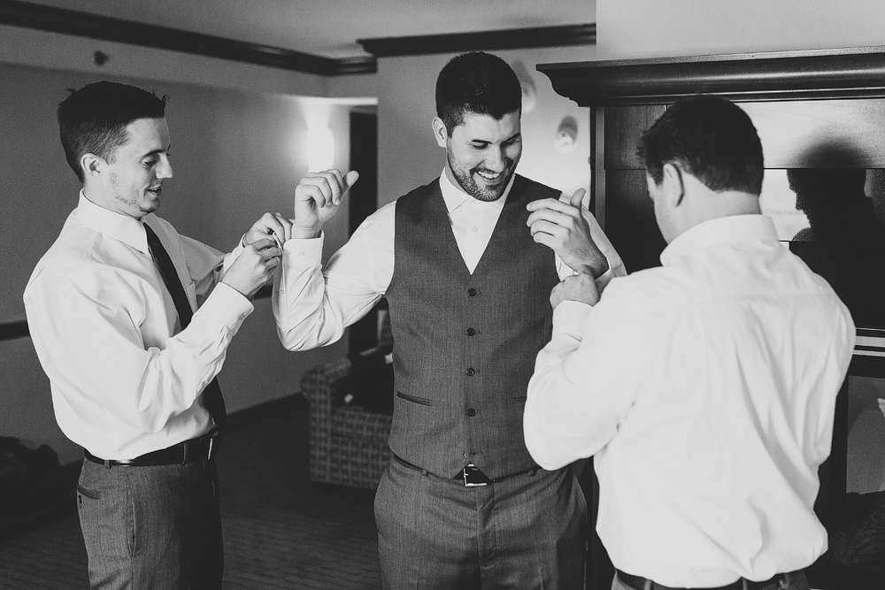 Pittsburgh-Wedding-Photographer-Jess-Jono019
