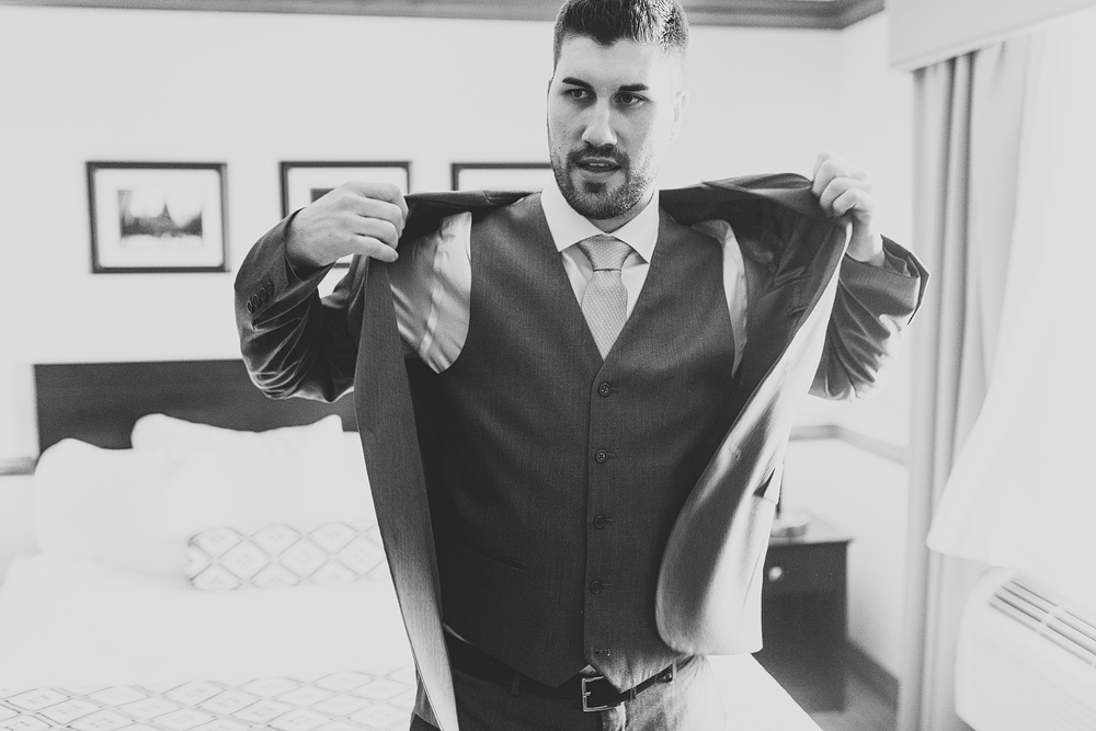 Pittsburgh-Wedding-Photographer-Jess-Jono022